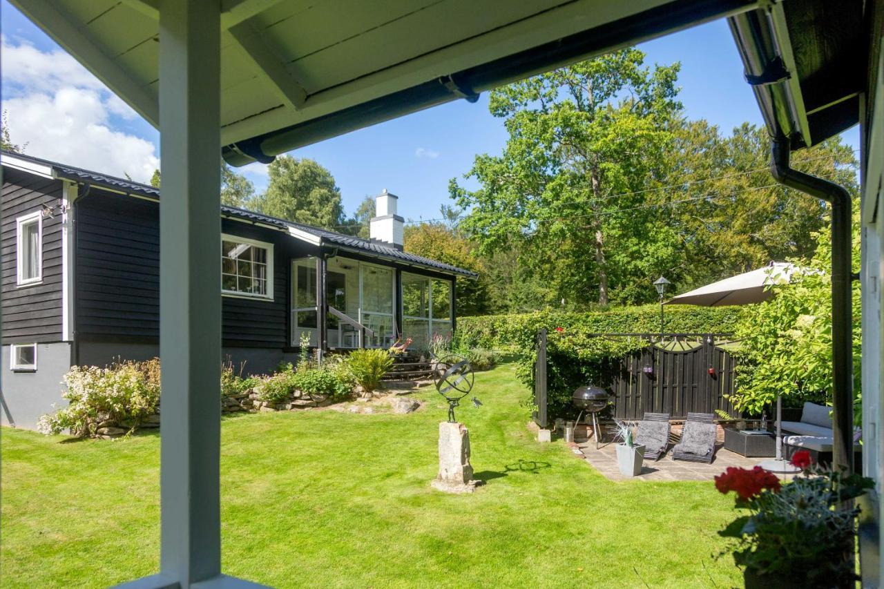 Very Nice Cottage By The Lake. Lursjoen! Hastveda ภายนอก รูปภาพ