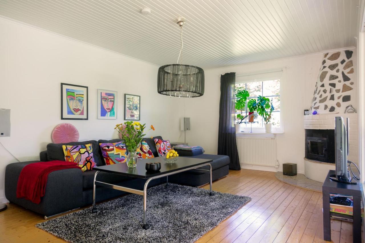 Very Nice Cottage By The Lake. Lursjoen! Hastveda ภายนอก รูปภาพ